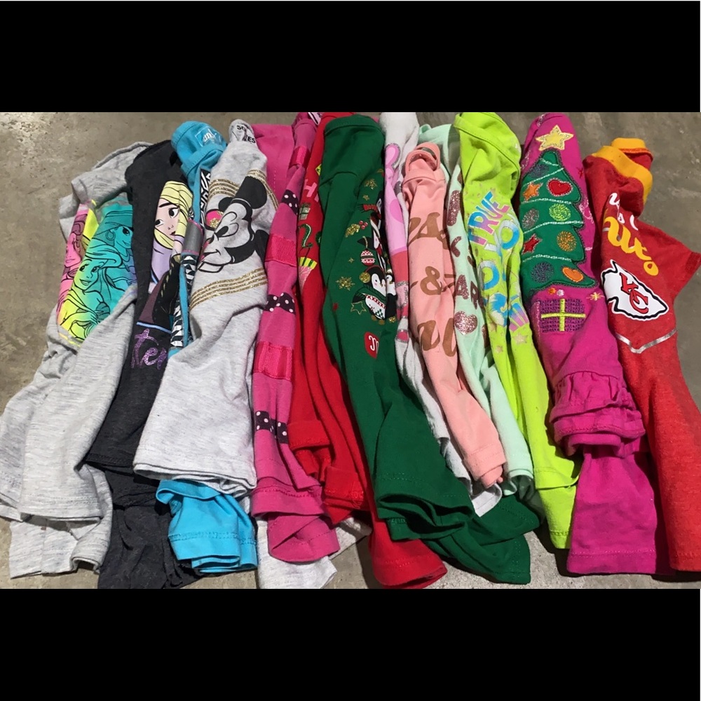 Several 3t shirts